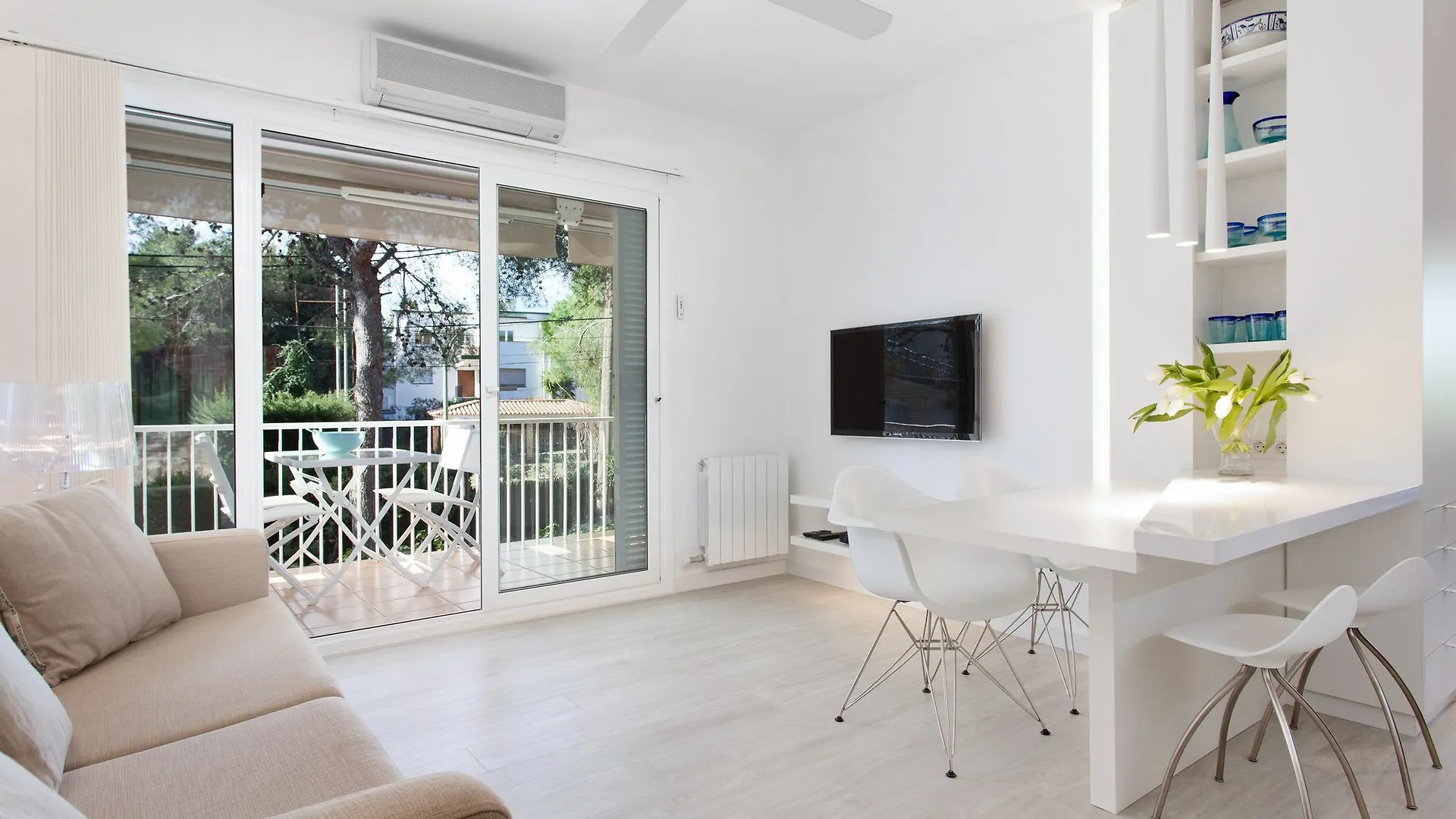 Sitges Blancsubur Soleado Y Moderno Apartment Spain